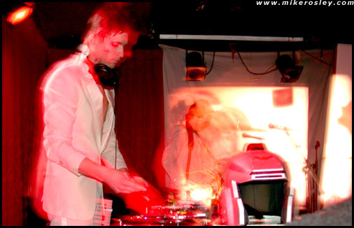 Dscn2035_web.jpg