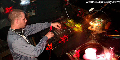 DSCN6587_web.jpg