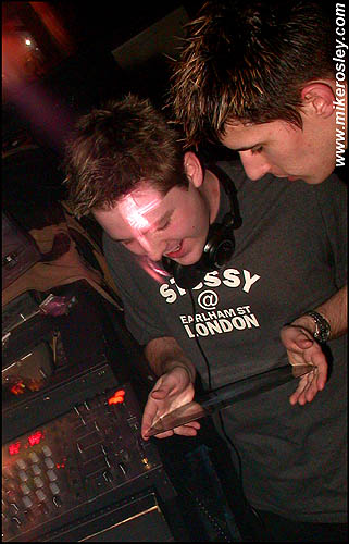 DSCN6712_web.jpg