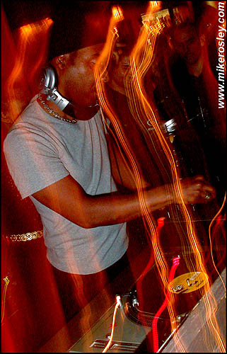 DSCN6722_web.jpg