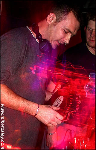 DSCN6866_web.jpg
