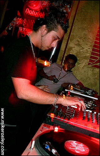 DSCN7009_web.jpg