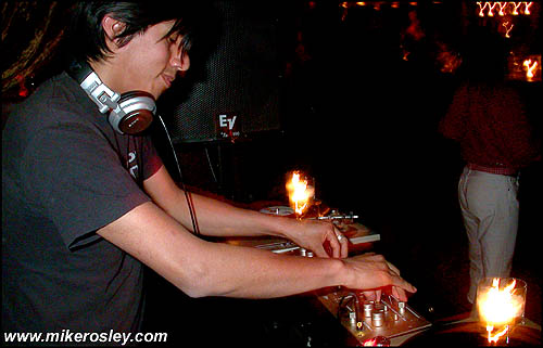 DSCN8465_web.jpg
