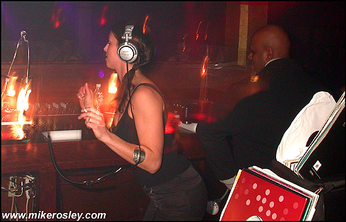 DSCN1962_web.jpg