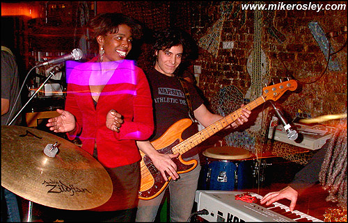 DSCN2039_web.jpg