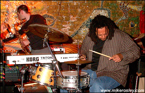DSCN2042_web.jpg