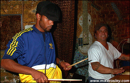 DSCN2044_web.jpg