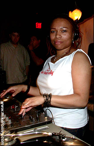 DSCN4647_web.jpg