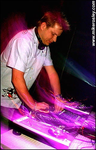 DSCN4961_web.jpg