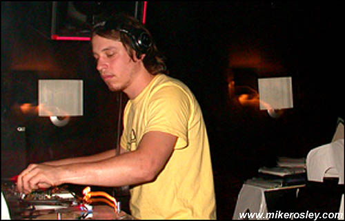 DSCN7312_web.jpg