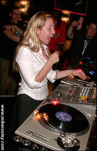 DSCN7321_web.jpg