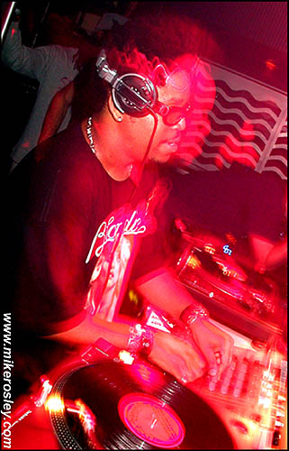 DSCN8015_web.jpg