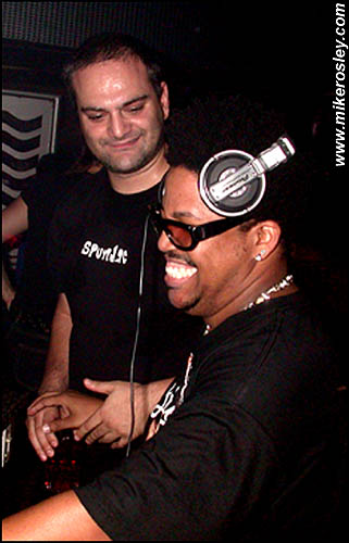 DSCN8023_web.jpg