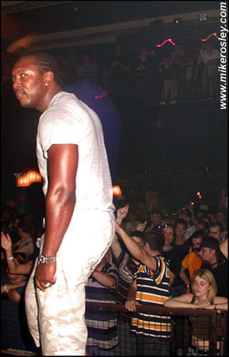 DSCN8121_web.jpg