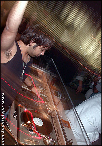DSCN9259_web.jpg