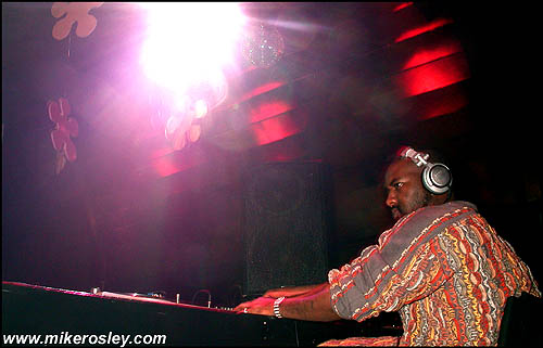 DSCN9373_web.jpg