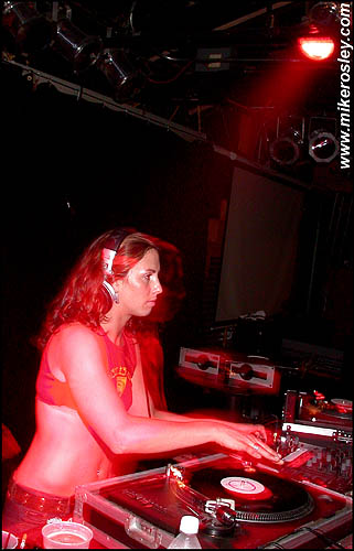 DSCN0030_web.jpg